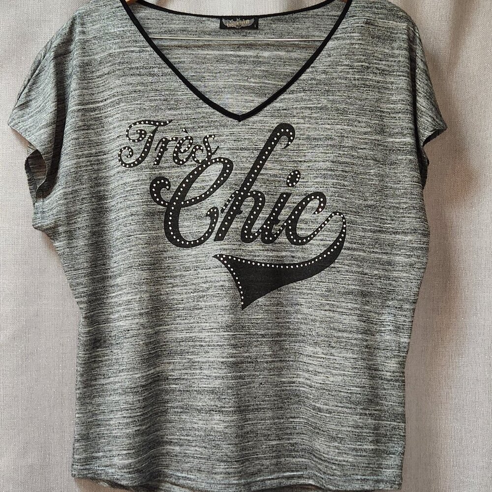 Vanilla Sugar Tres Chic ladies top